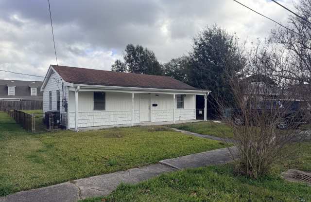 1117 Evergreen Dr photos photos