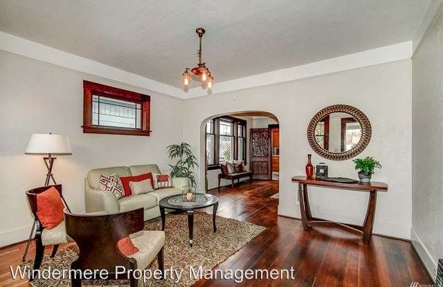 1206 McKenzie Avenue Gallery 4