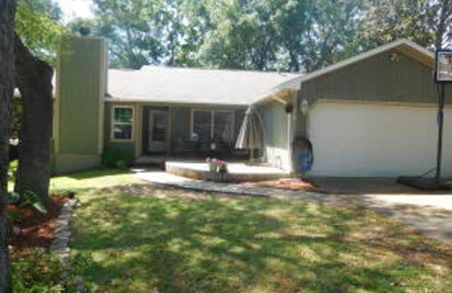 527 Matthew Street Niceville, FL 32578 photos photos