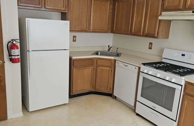 3716 Birchwood Court Gallery 1