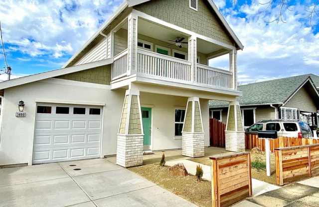 First Month Rent: FREE (with approved lease terms) Gallery 3