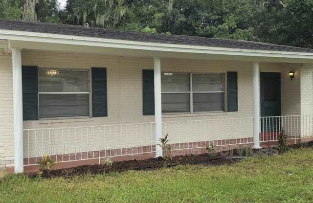 1028 Wildwood W Gallery 2