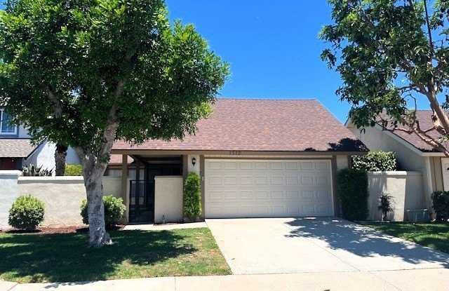 1512 Victoria Way photos photos