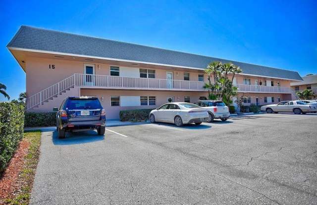 18081 Southeast Country Club Drive photos photos