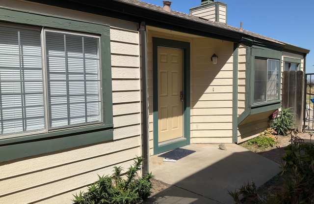 3325 Bellflower Dr Gallery 2