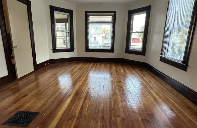 24-26 Princeton Street - 26 photos photos