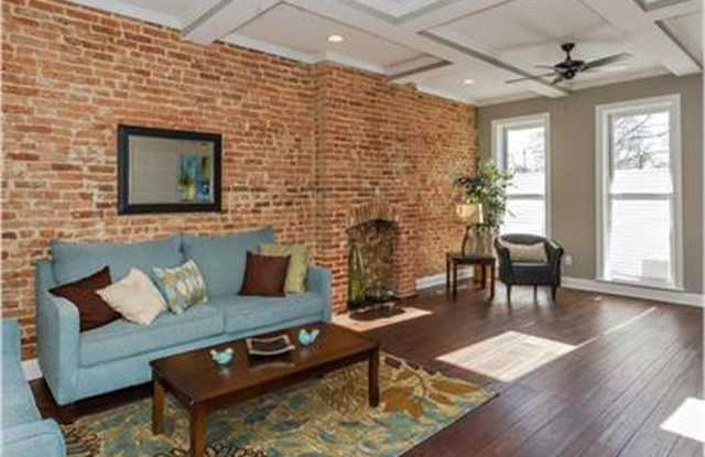 2318 East Baltimore Street Gallery 4
