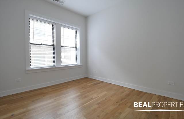 2205 W Eastwood Ave photos photos