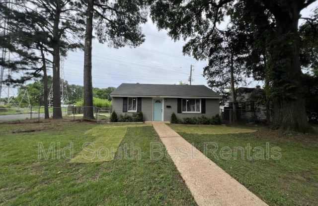 3025 Lounette St photos photos