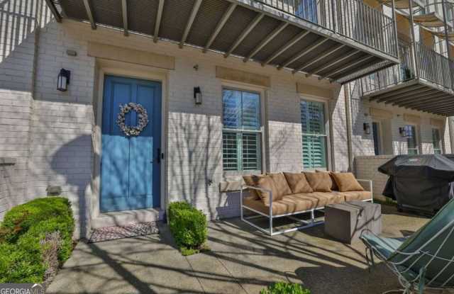 885 3rd ST photos photos