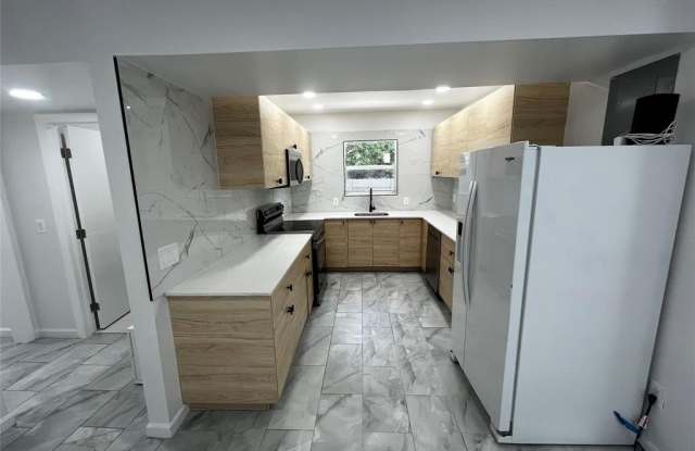 136 NE 60th St photos photos