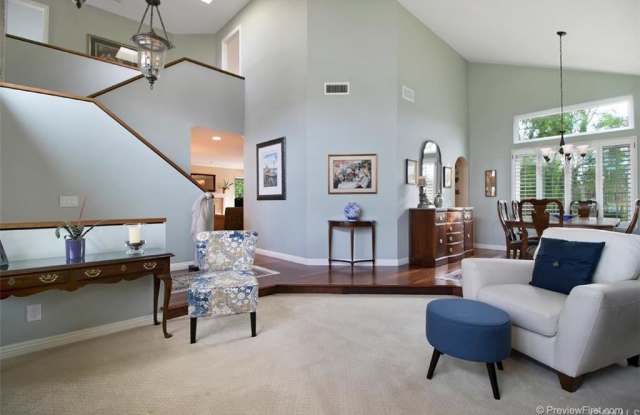25726 Weston Drive Gallery 4