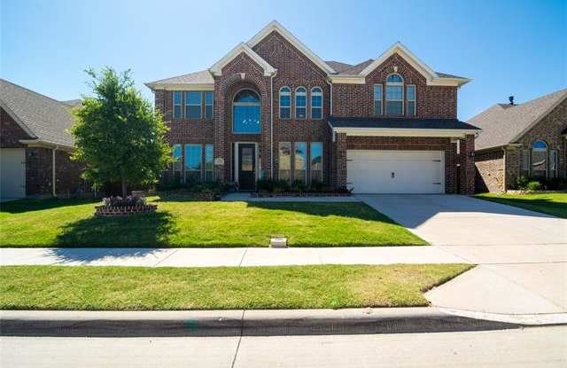 1379 Sandhurst Drive - 1379 Sandhurst Drive, Roanoke, TX 76262