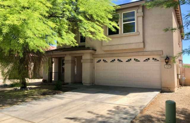 Spacious 4 Bedroom 2.5 Bath Home with Pool in Oro Valley photos photos