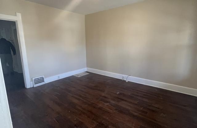 2855 North Hubbard Street - 2855 photos photos 2855 North Hubbard Street - 2855 photos photos