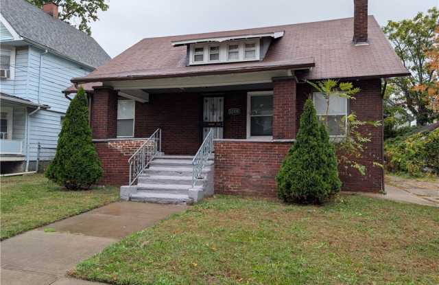 12335 Forest Grove Avenue photos photos