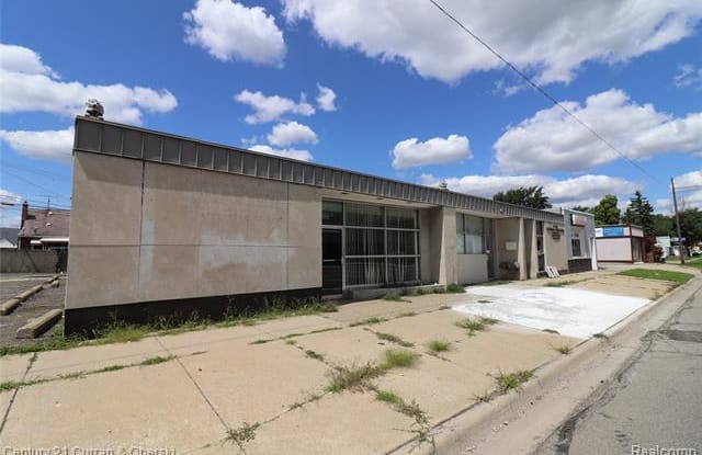12154 DIX TOLEDO Road - 12154 Dix-Toledo Highway, Southgate, MI 48195