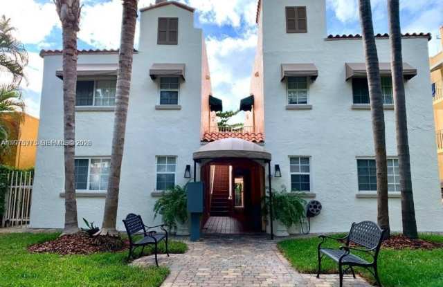 1218 Salzedo St photos photos