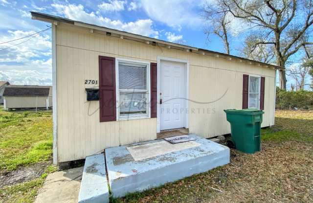 2-Bed, 1-Bath Home in Lake Charles - 2701 Cline Street, Unit C photos photos
