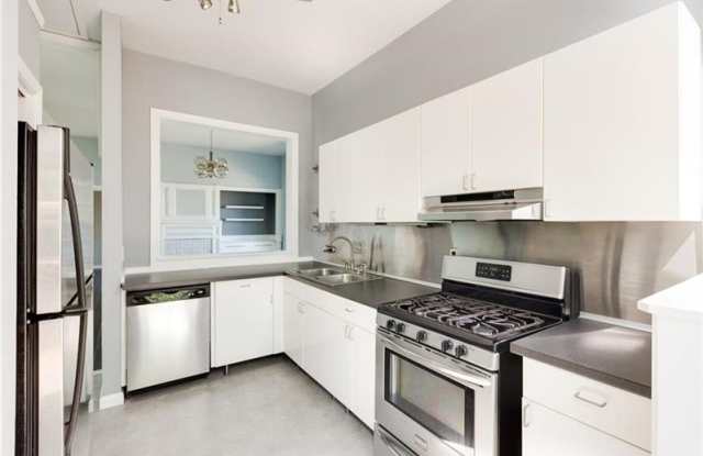 316 Cameron Street SE Gallery 4