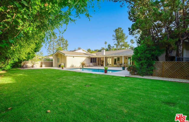 1106 Maybrook Dr - 1106 Maybrook Drive, Los Angeles, CA 90210