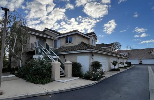 280 Ridgeton Lane - 280 Ridgeton Lane, Simi Valley, CA 93065
