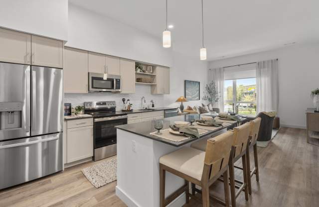 Lore Salem photos photos