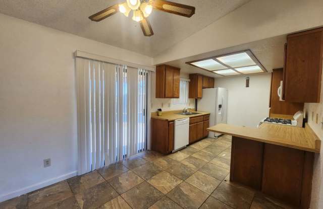 Welcome to your 2 bedroom 2 bath Home! Gallery 4