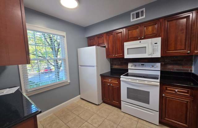 8363 DUNHAM CT #611 Gallery 3