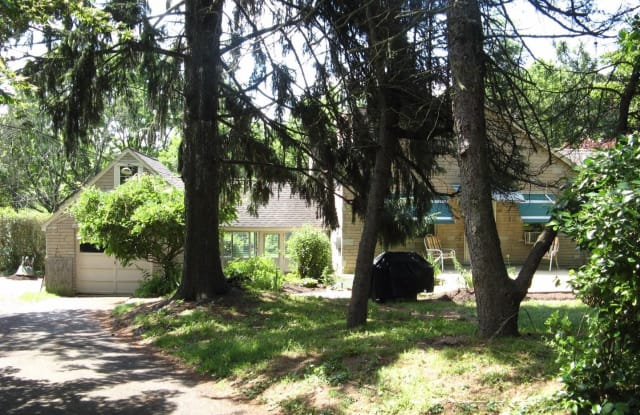 850 BRIDGETOWN PIKE - 850 Bridgetown Pike, Bucks County, PA 19047