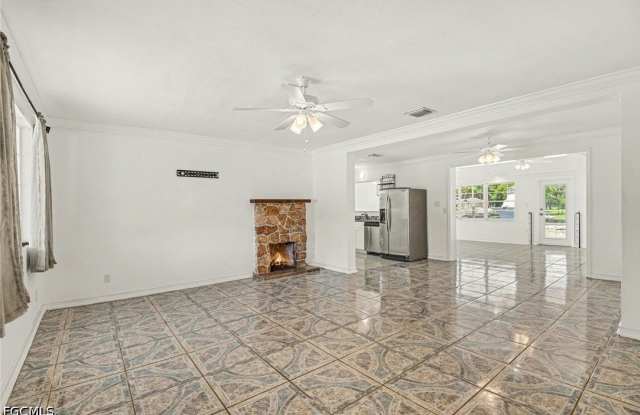20 Estate Drive Gallery 3