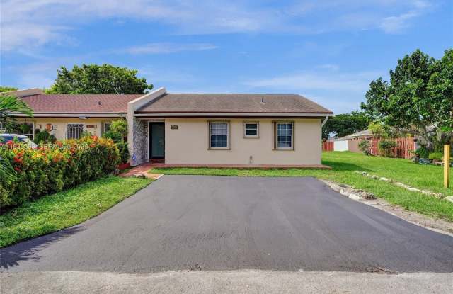 5314 SW 140th Pl photos photos