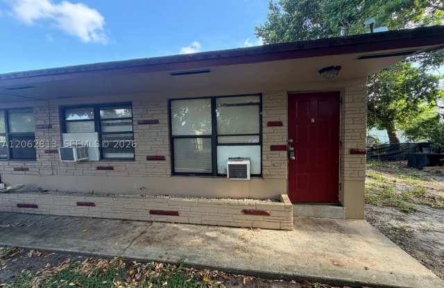 812 NW 4th Ave Gallery 2