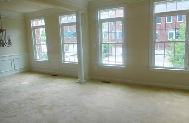 15102 N BERWICK LANE Gallery 2