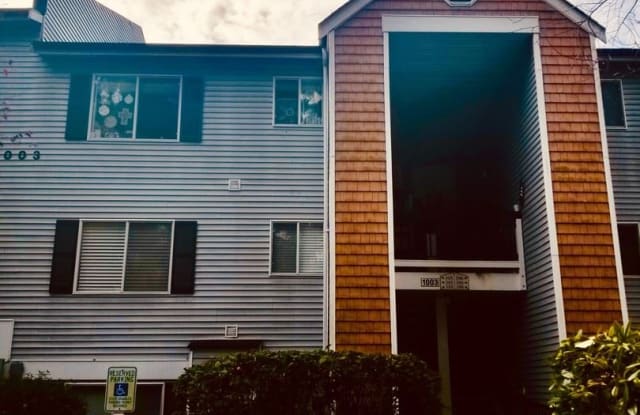 1011 156th Ave NE #205 - 1011 156th Avenue Northeast, Bellevue, WA 98007