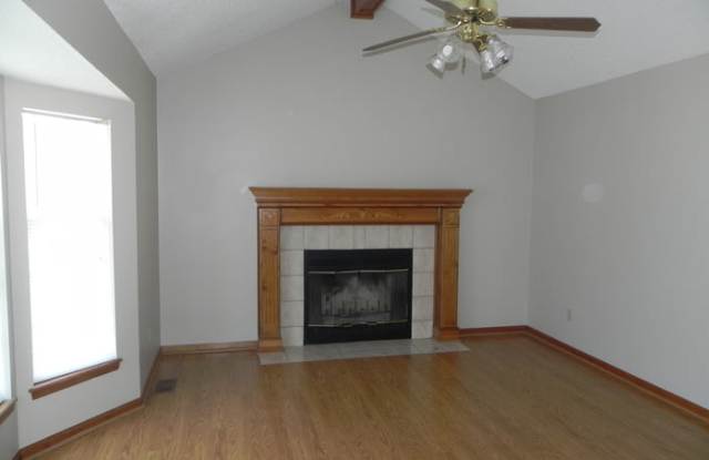 1537 Northeast Ivory Lane Gallery 2