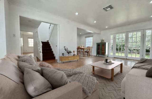 4918 Haskell Ave photos photos