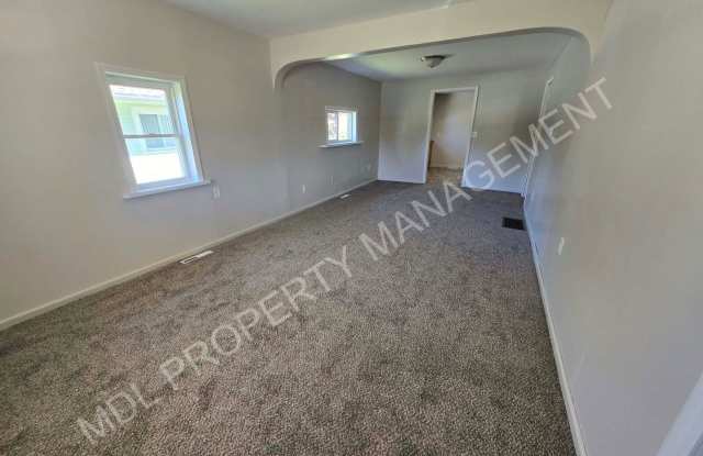 2-Bedroom Housea in Saginaw Gallery 4