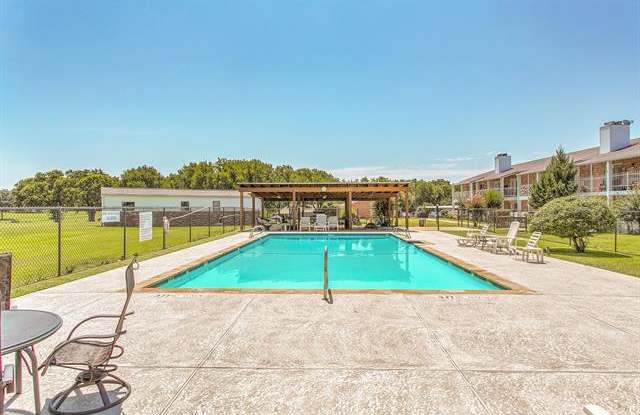 8511 Westover Court Gallery 2