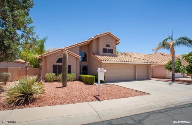 8927 E FLORIADE Drive - 8927 East Floriade Drive, Scottsdale, AZ 85260