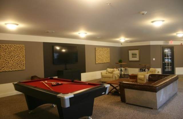 Peak Point Apartment Gallery 4