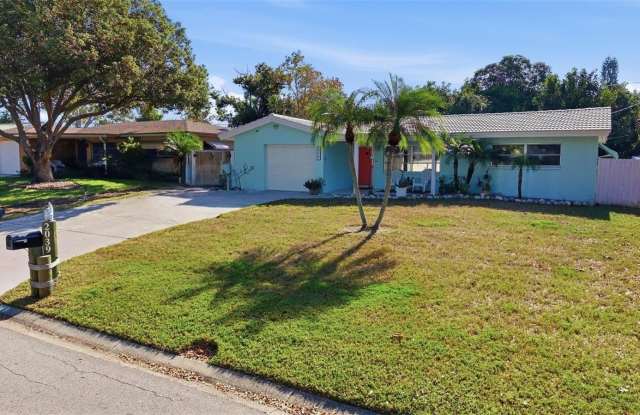 2039 PINE RIDGE Drive Gallery 1