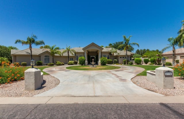 2334 E CLOUD Drive - 2334 East Cloud Drive, Chandler, AZ 85249