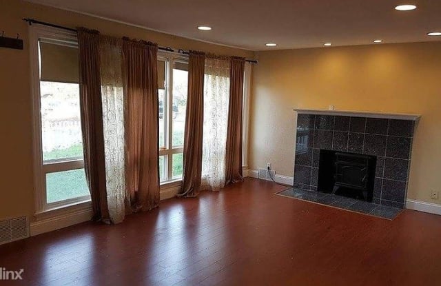 2331 Northeast 95th Street - 2331 Northeast 95th Street, Seattle, WA 98115