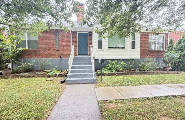 Spacious 3-Bedroom Home with Finished Basement & Large Fenced Yard photos photos