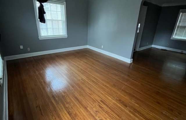Newly Renovated Unit in Heart of Memphis Gallery 4