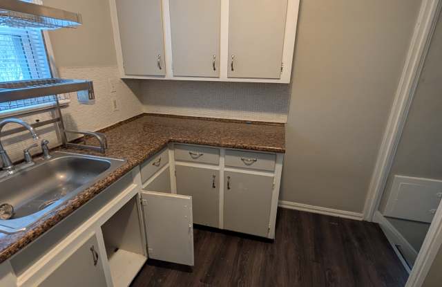 27471 Forestview Ave photos photos