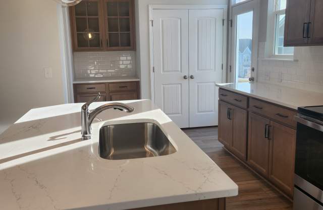 207 Hickory Plains Rd Gallery 3