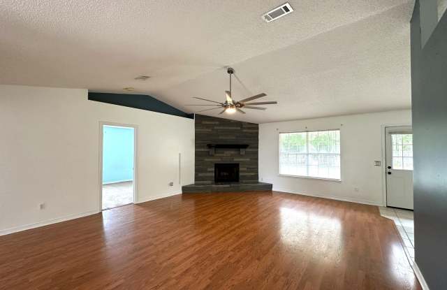 139 Steeplechase Drive photos photos