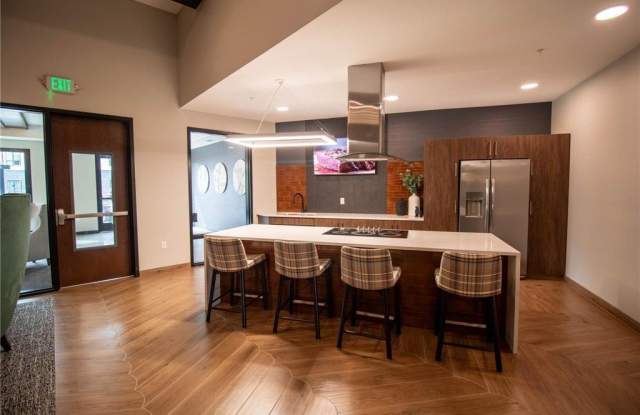 6450 37th Avenue NW photos photos